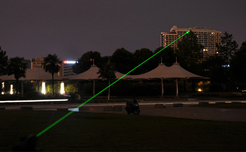 Green Laser Pointer 532nm 200mW Tactical Flashlights Match with 18650 battery and Charger